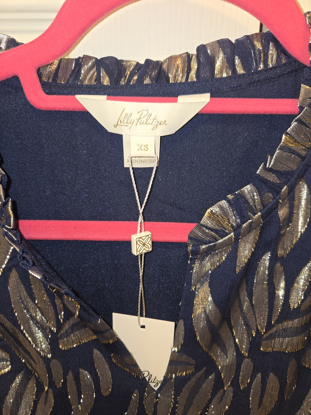 Lilly Pulitzer Navy Blouse with Gold Leaf Motif - Picture 2 of 4